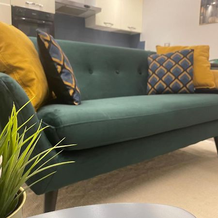 Wonderwall Apartment Специя Екстериор снимка