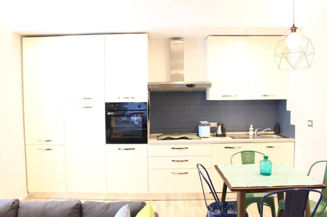Wonderwall Apartment Специя Екстериор снимка