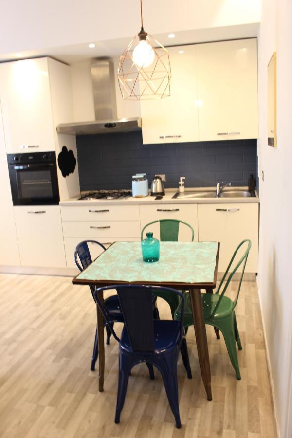 Wonderwall Apartment Специя Екстериор снимка