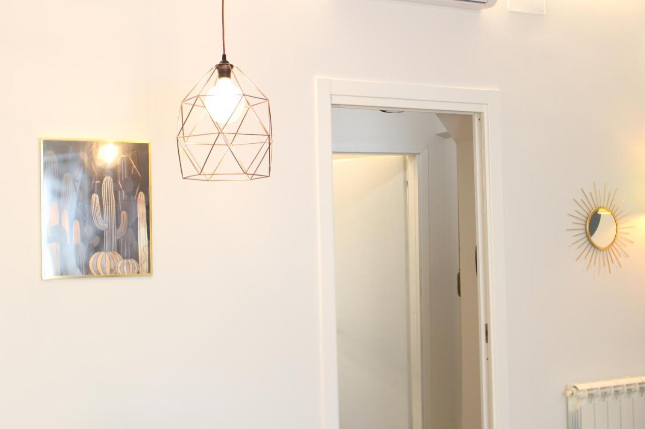 Wonderwall Apartment Специя Екстериор снимка