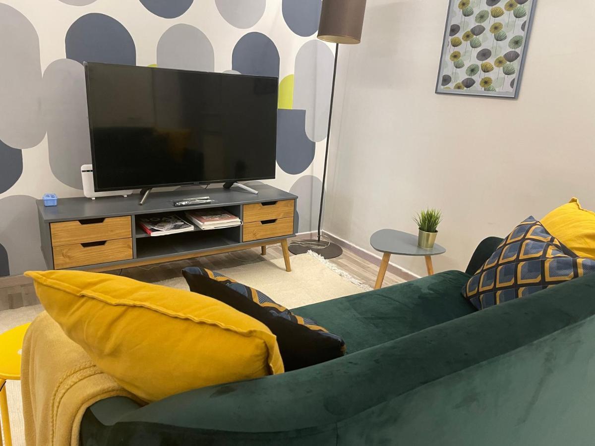 Wonderwall Apartment Специя Екстериор снимка