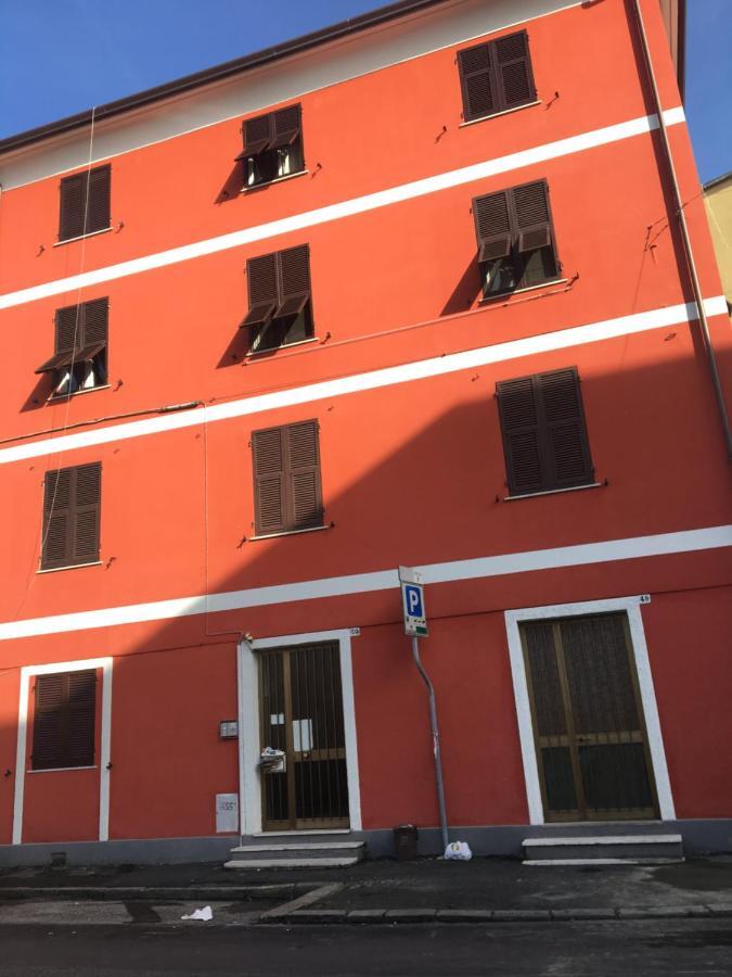 Wonderwall Apartment Специя Екстериор снимка